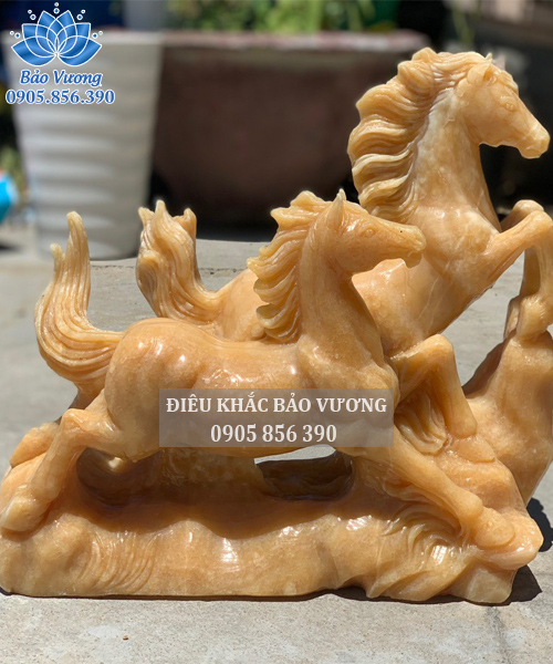 Tượng ngựa đá - 001